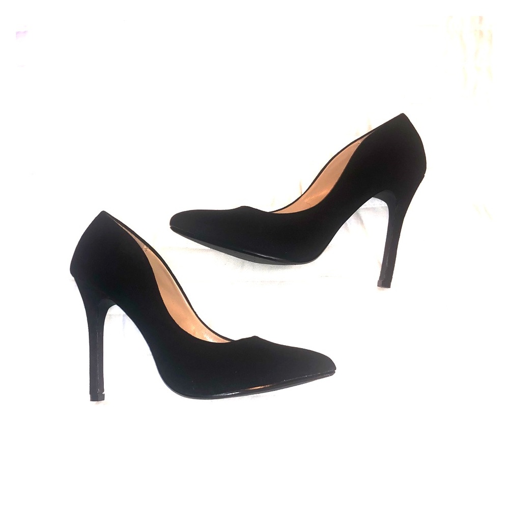 Black heels